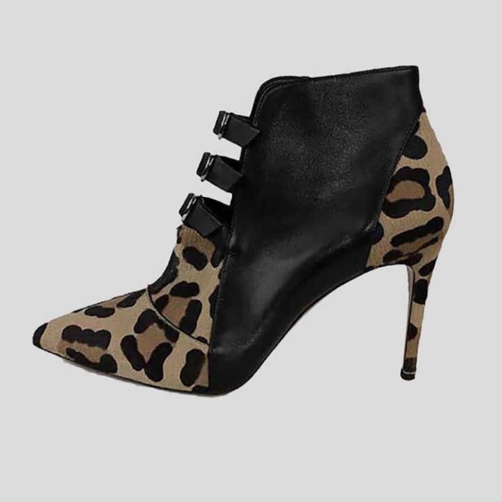 New in Box Casadei Boots - 7US